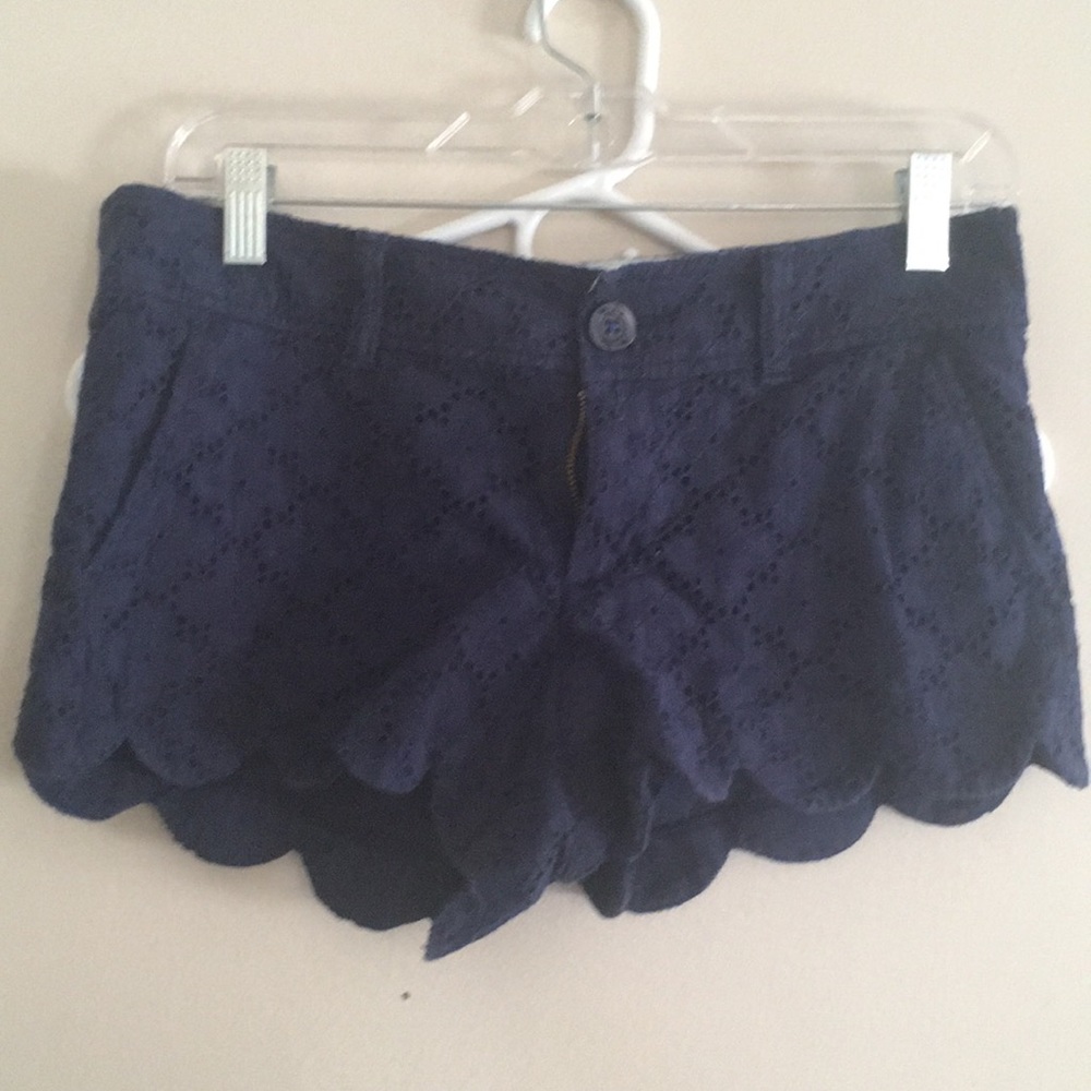 Lilly Pulitzer Scallop Hem Walsh Short